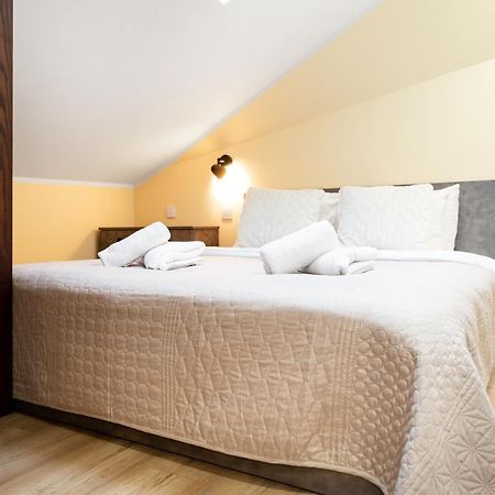 Househost Apartment:Bracka 3/15A Kraków Eksteriør billede